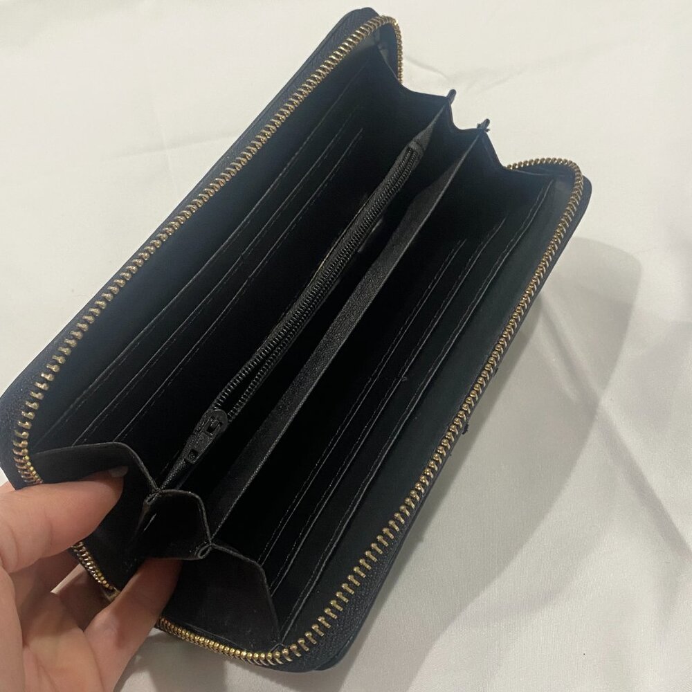 Unbranded Zip Around Wallet Geo Embossed Minimalist Black Clutch One Size - Picture 4 of 6